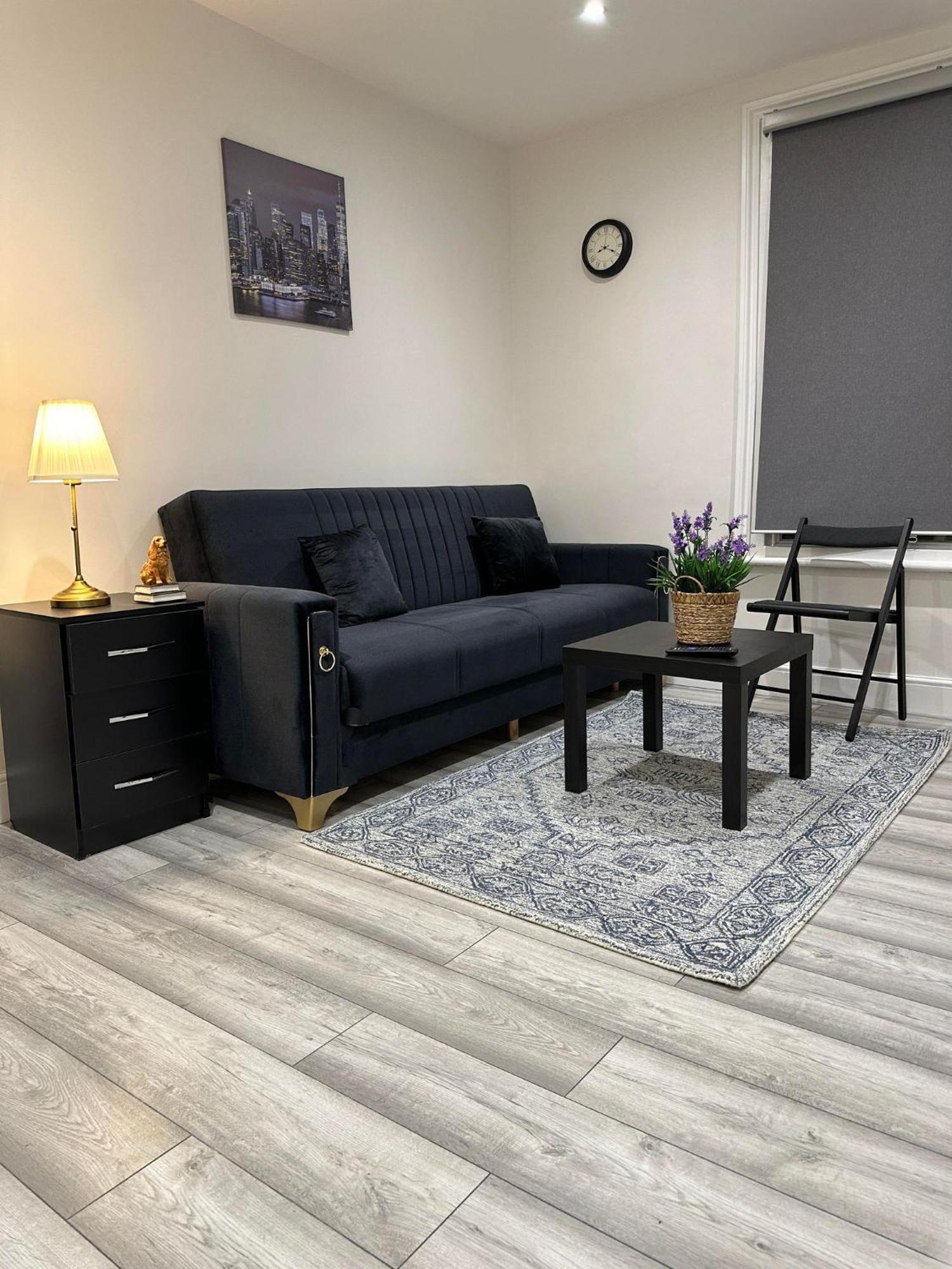 Guest&Rest Ealing 5 Apartment Ngoại thất bức ảnh