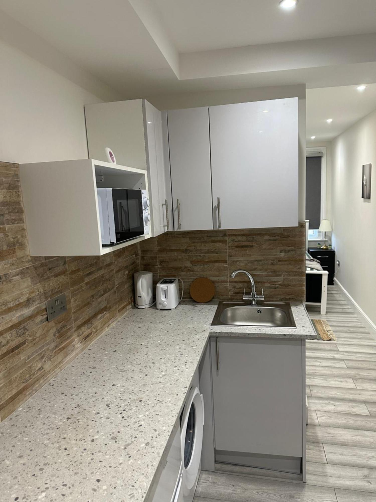 Guest&Rest Ealing 5 Apartment Ngoại thất bức ảnh